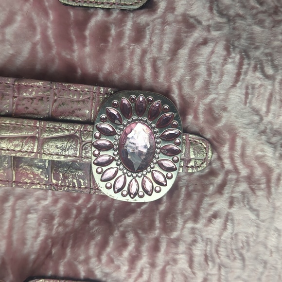 Pink faux fur Raviani satchel purse - Picture 4 of 8